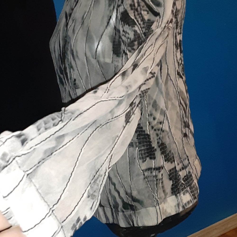 😯🌷Seethrough⚘Jacket🌷 - Picture 4 of 9